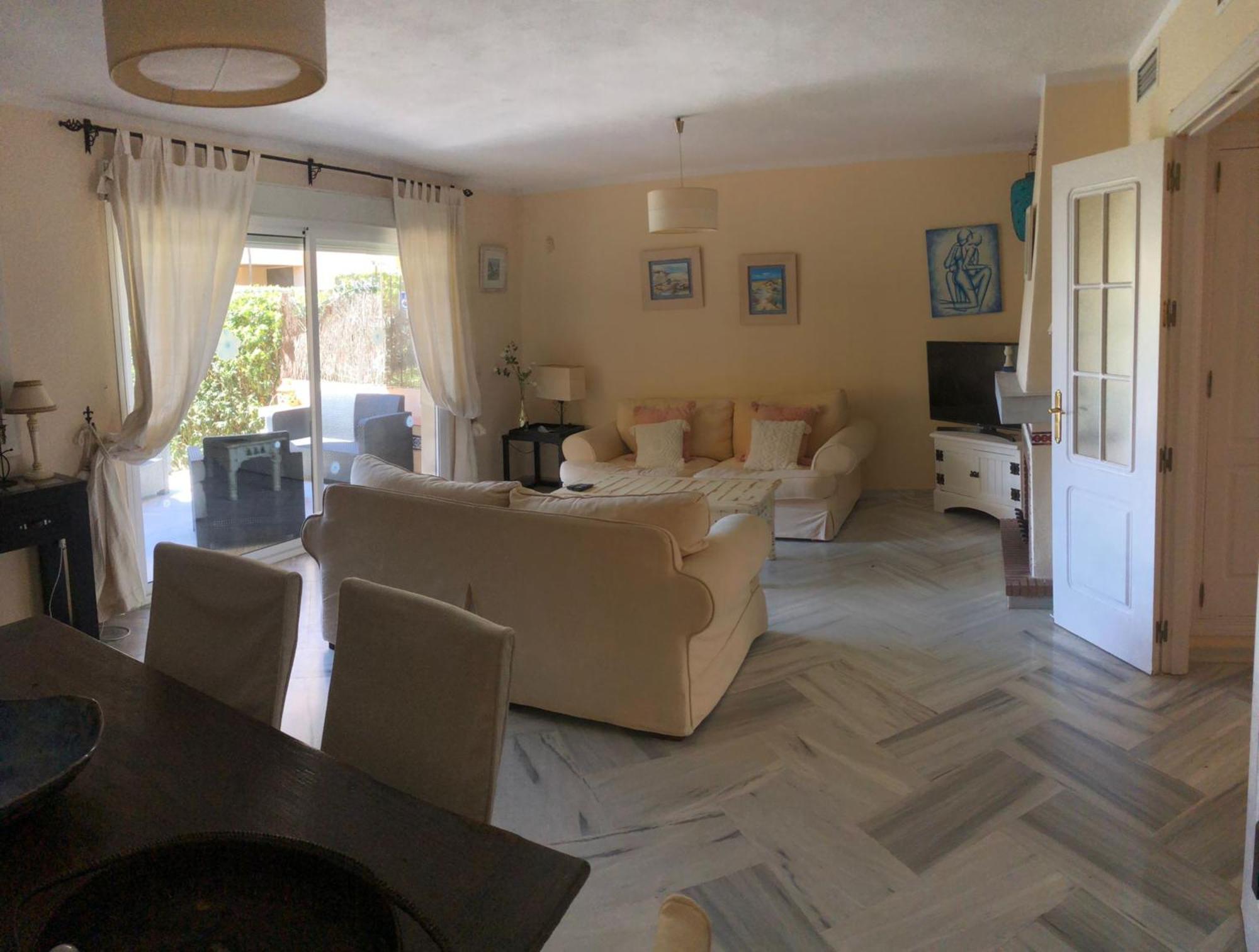 Garden Beach Townhouse Estepona Exterior foto